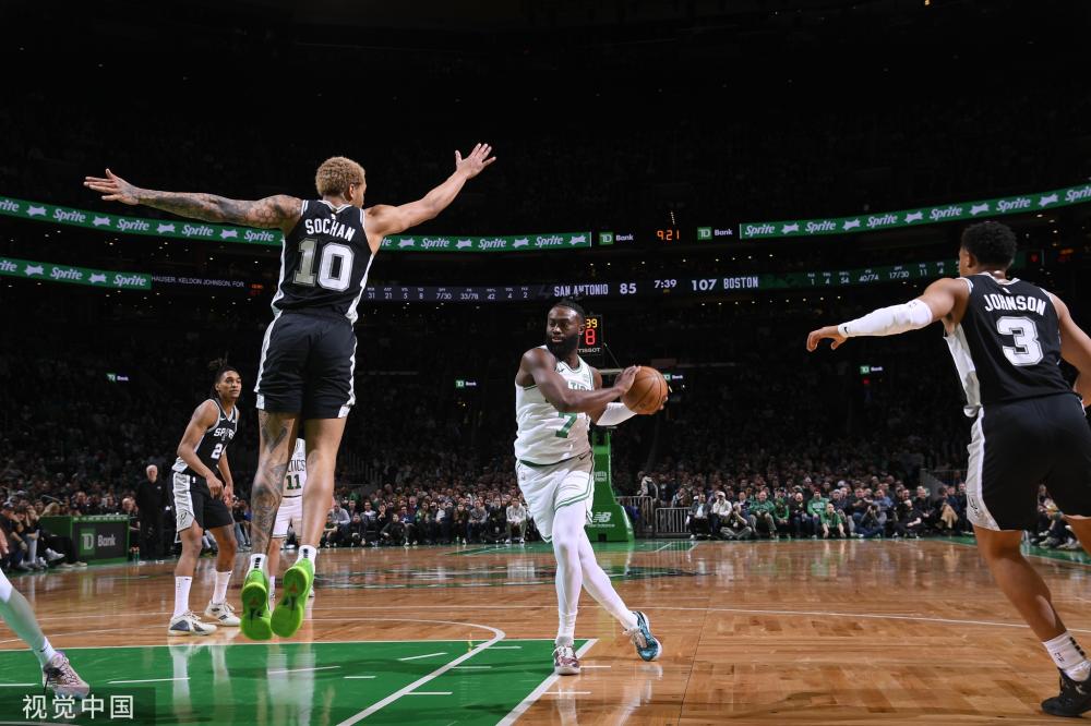 丁内斯的存 丁内斯的存